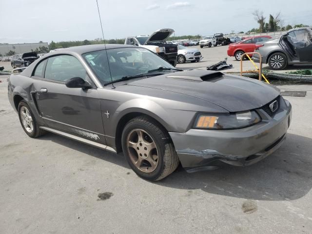 2003 Ford Mustang