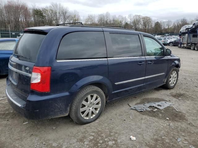 2016 Chrysler Town & Country Touring