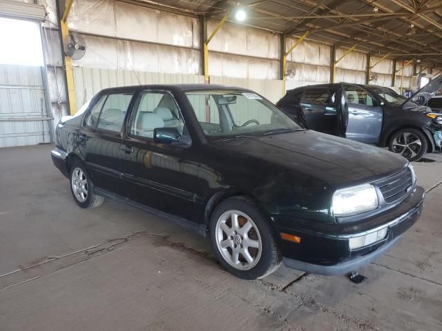 1998 Volkswagen Jetta GLX