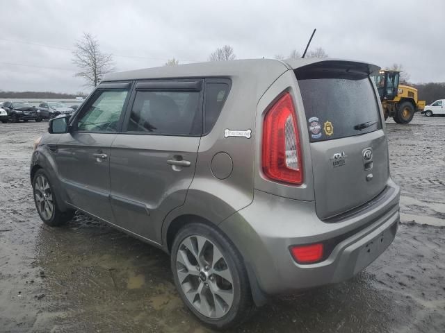 2013 KIA Soul +