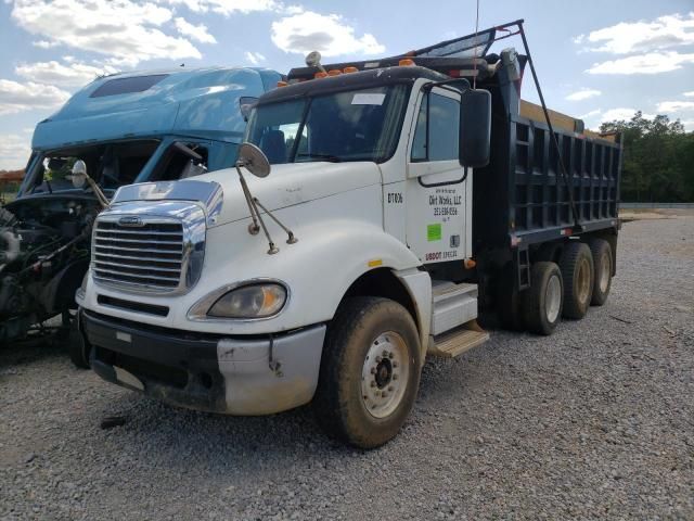 2009 Freightliner Columbia