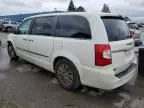 2013 Chrysler Town & Country Touring L