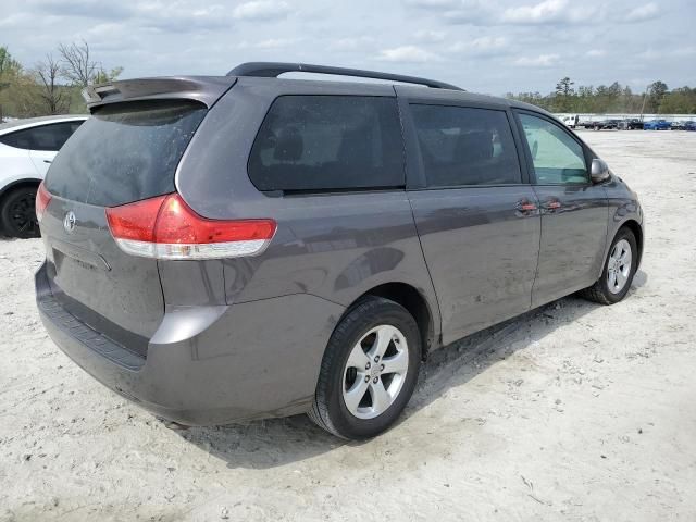 2012 Toyota Sienna LE