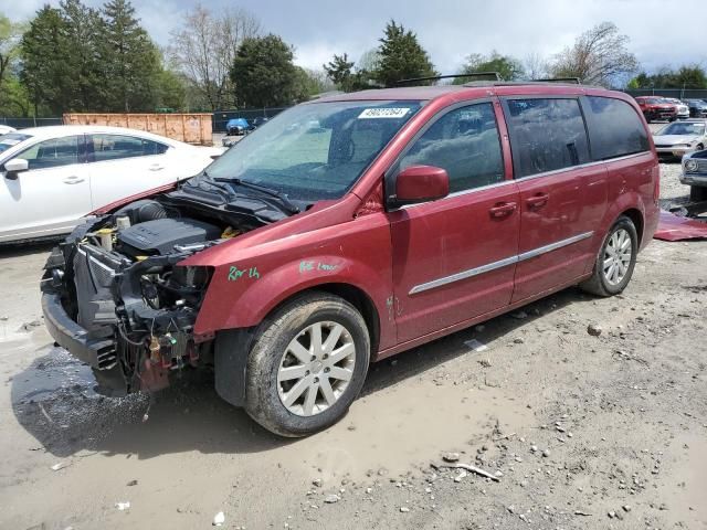 2016 Chrysler Town & Country Touring