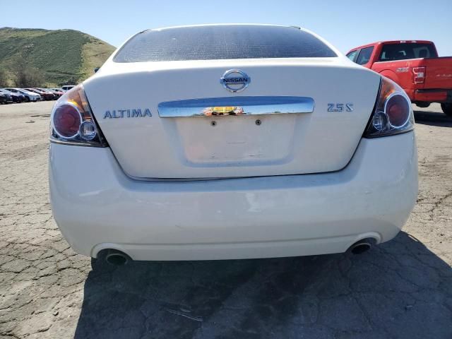 2010 Nissan Altima Base