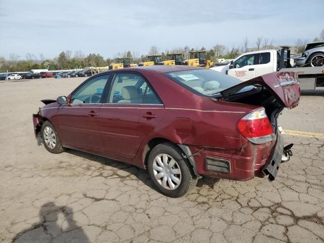 2005 Toyota Camry LE