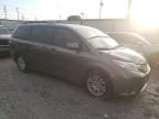 2014 Toyota Sienna XLE