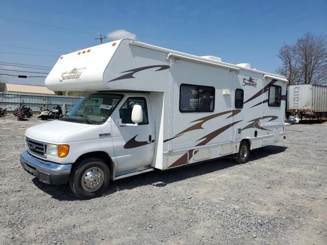 2006 Ford Econoline E450 Super Duty Cutaway Van