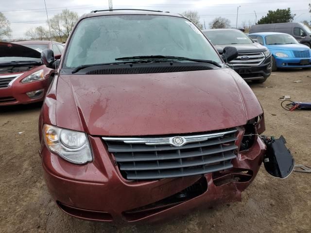 2007 Chrysler Town & Country Touring