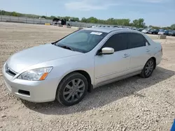 Salvage cars for sale from Copart Kansas City, KS: 2006 Honda Accord EX