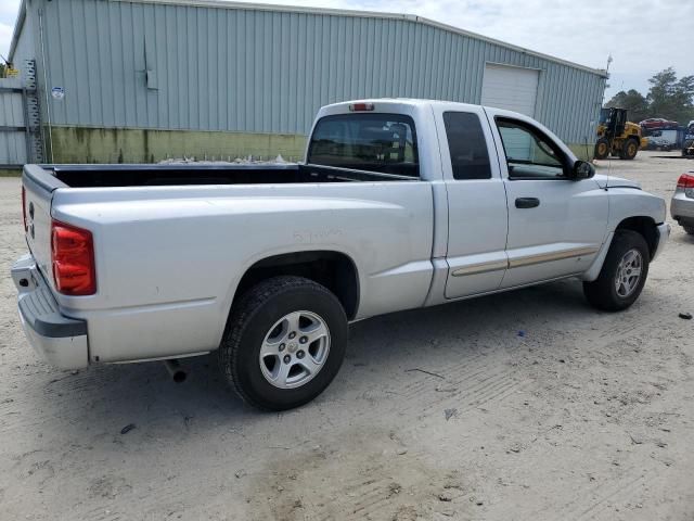 2005 Dodge Dakota SLT