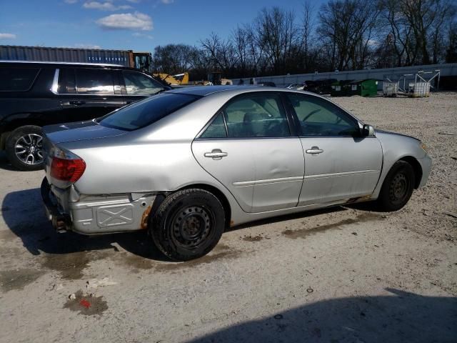 2005 Toyota Camry LE