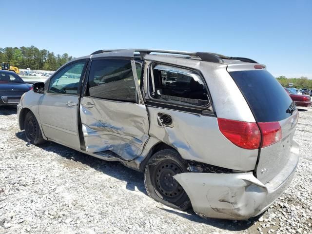 2006 Toyota Sienna CE