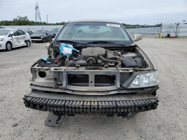 2008 Lincoln Town Car Signature Limited