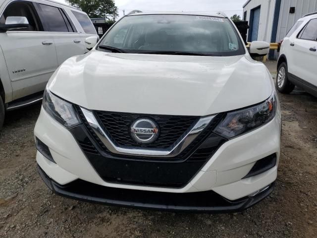 2022 Nissan Rogue Sport SV