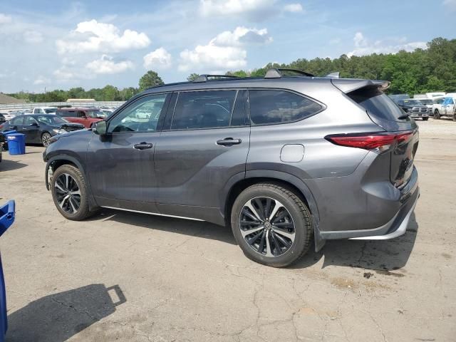 2021 Toyota Highlander XSE