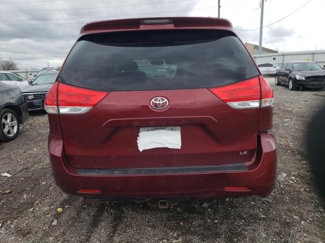 2012 Toyota Sienna LE