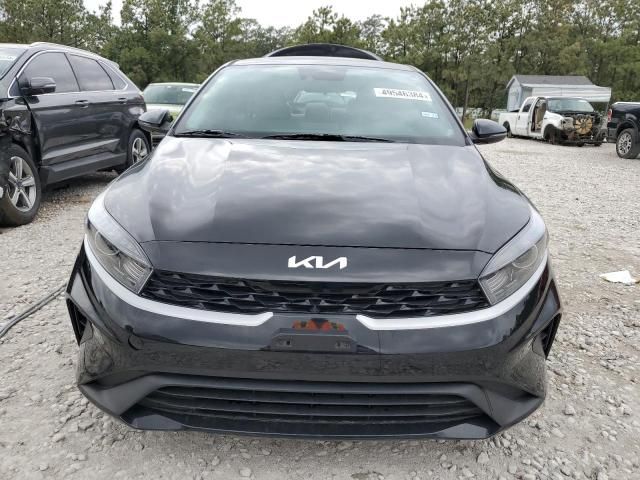 2023 KIA Forte LX