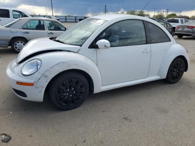 2010 Volkswagen New Beetle