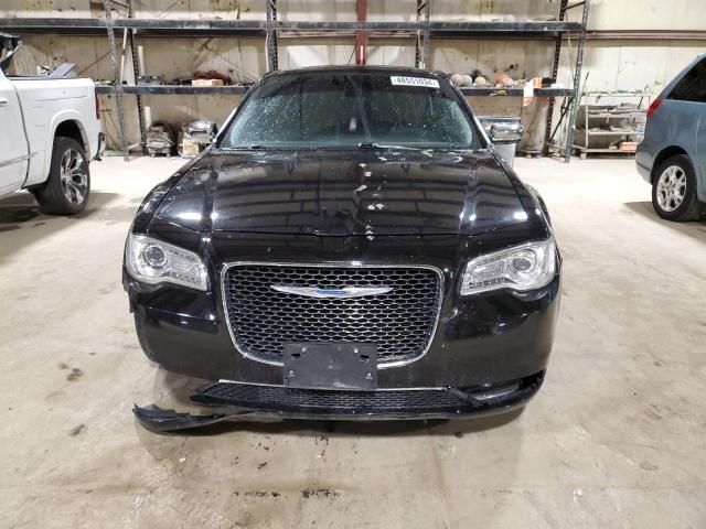 2017 Chrysler 300C