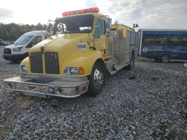 2005 Kenworth Construction T300