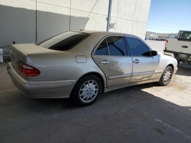 2000 Mercedes-Benz E 320