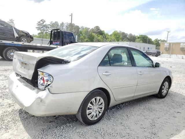 2005 Toyota Camry LE