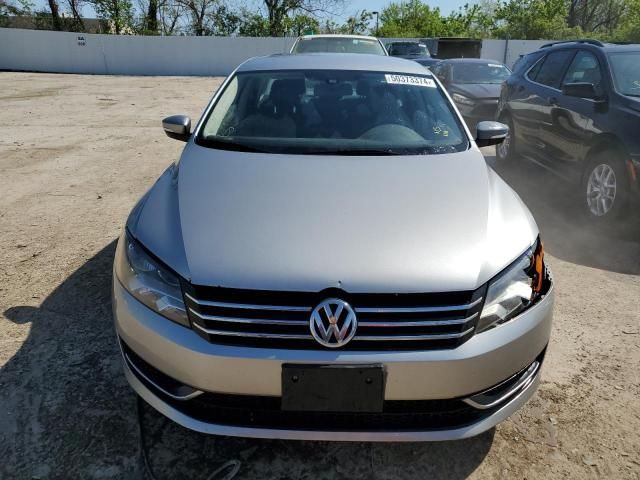 2013 Volkswagen Passat S