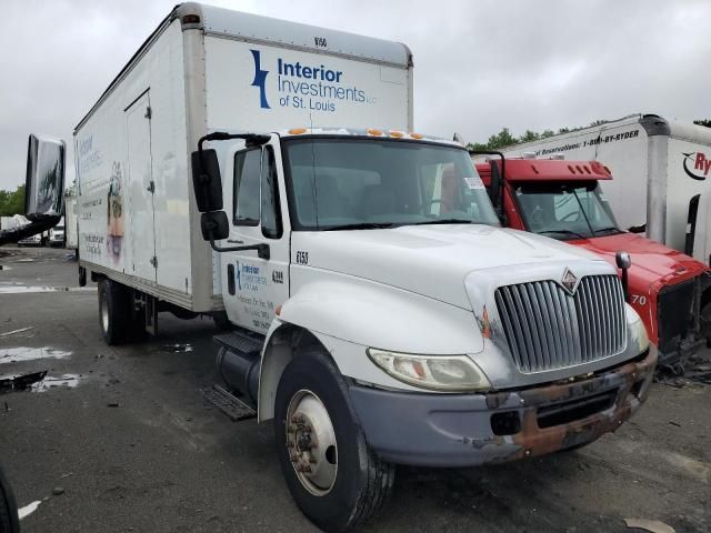 2003 International 4000 4300