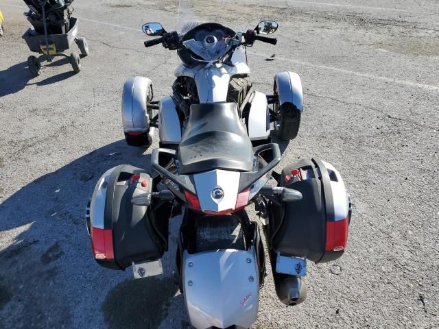 2009 Can-Am Spyder Roadster RS