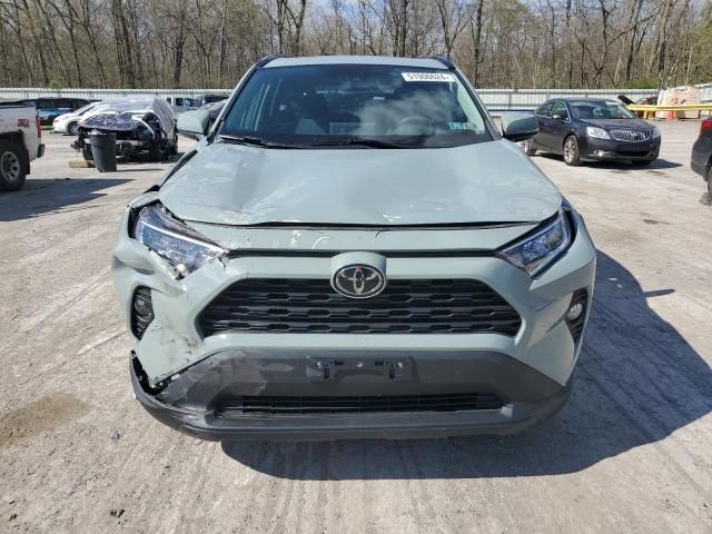 2020 Toyota Rav4 XLE