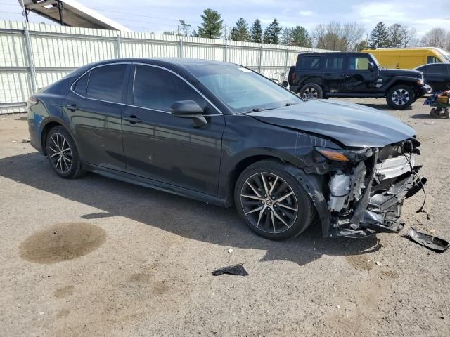 2021 Toyota Camry SE