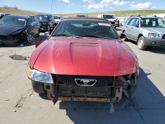 2004 Ford Mustang