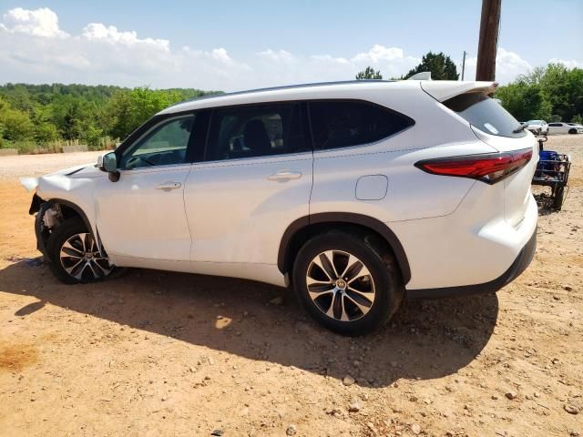 2021 Toyota Highlander XLE