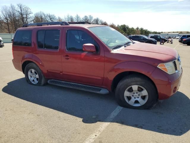 2006 Nissan Pathfinder LE