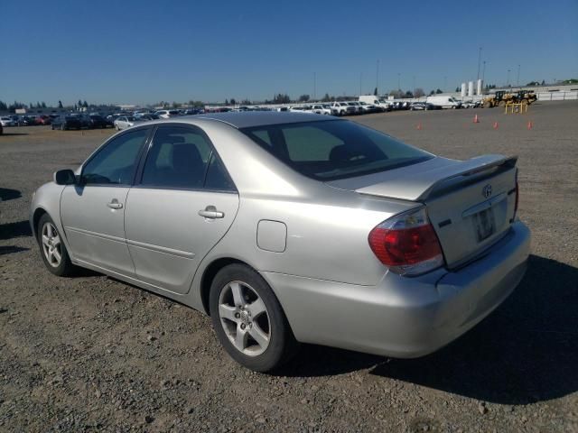 2004 Toyota Camry SE