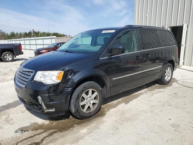 2010 Chrysler Town & Country Touring