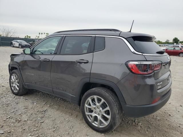 2023 Jeep Compass Latitude LUX