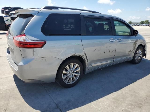 2015 Toyota Sienna XLE