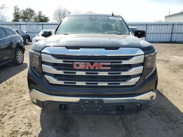 2022 GMC Sierra K1500 SLE