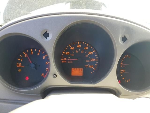 2002 Nissan Altima Base