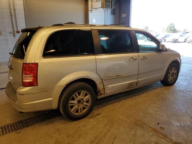 2008 Chrysler Town & Country Limited