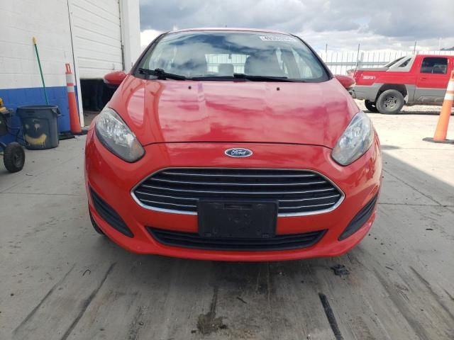 2015 Ford Fiesta SE