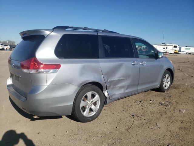 2012 Toyota Sienna LE