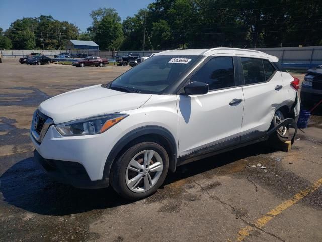 2018 Nissan Kicks S