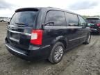 2013 Chrysler Town & Country Touring L