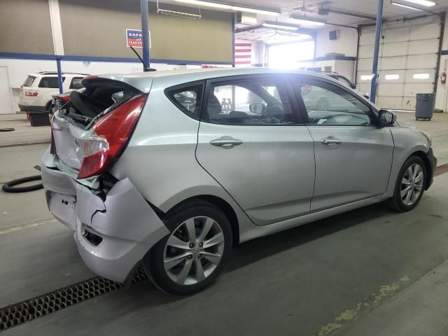 2012 Hyundai Accent GLS