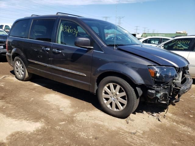 2015 Chrysler Town & Country Touring