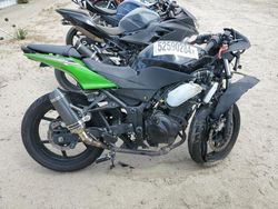 Motos salvage sin ofertas aún a la venta en subasta: 2009 Kawasaki EX250 J