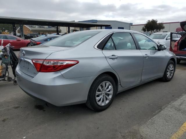 2016 Toyota Camry LE